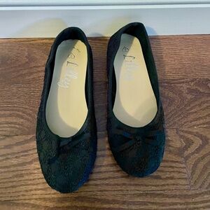 Black Lace Ballerina Flats